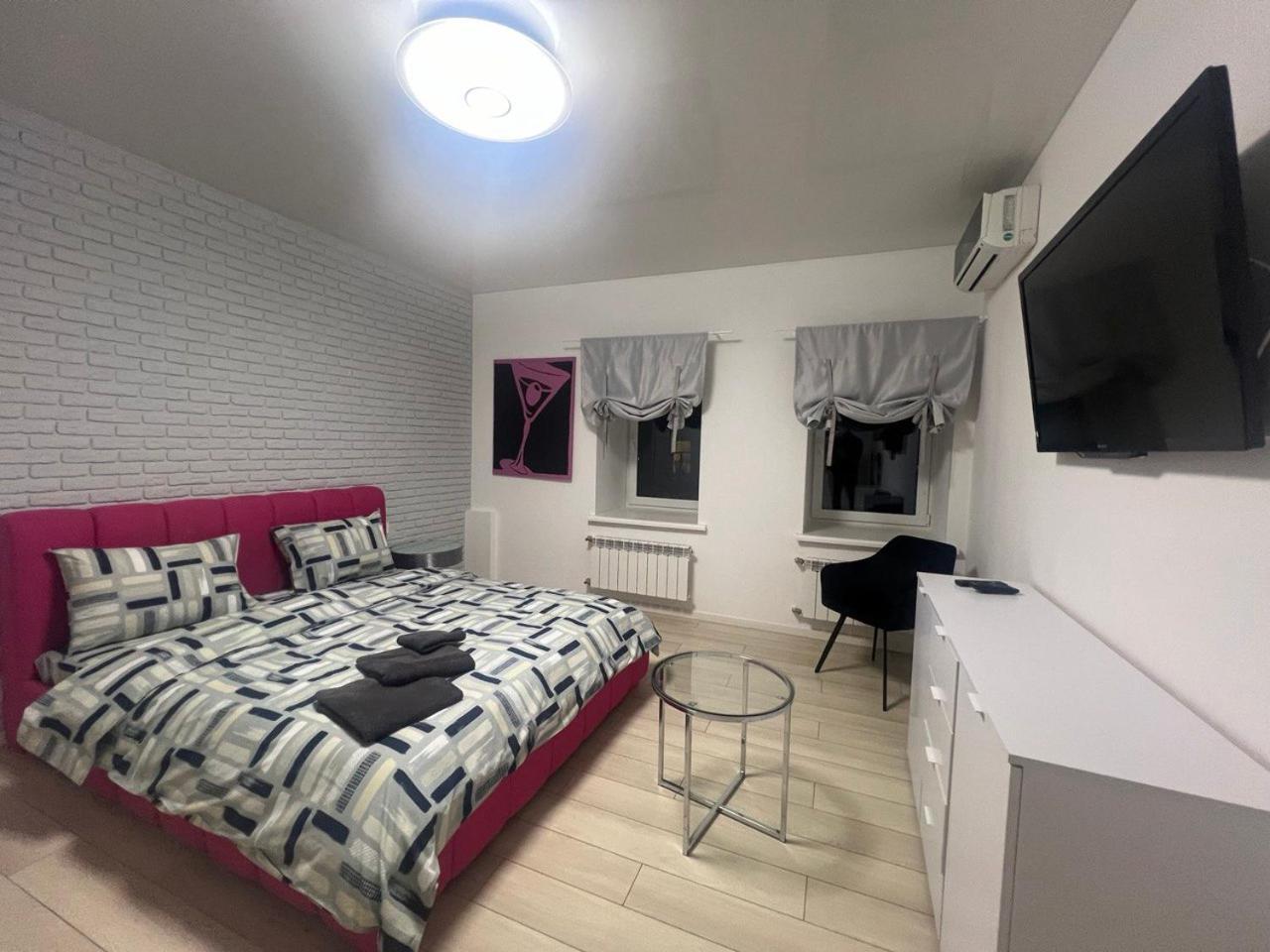 2-Room Luxury Apartment In The Center Kyjev Exteriér fotografie