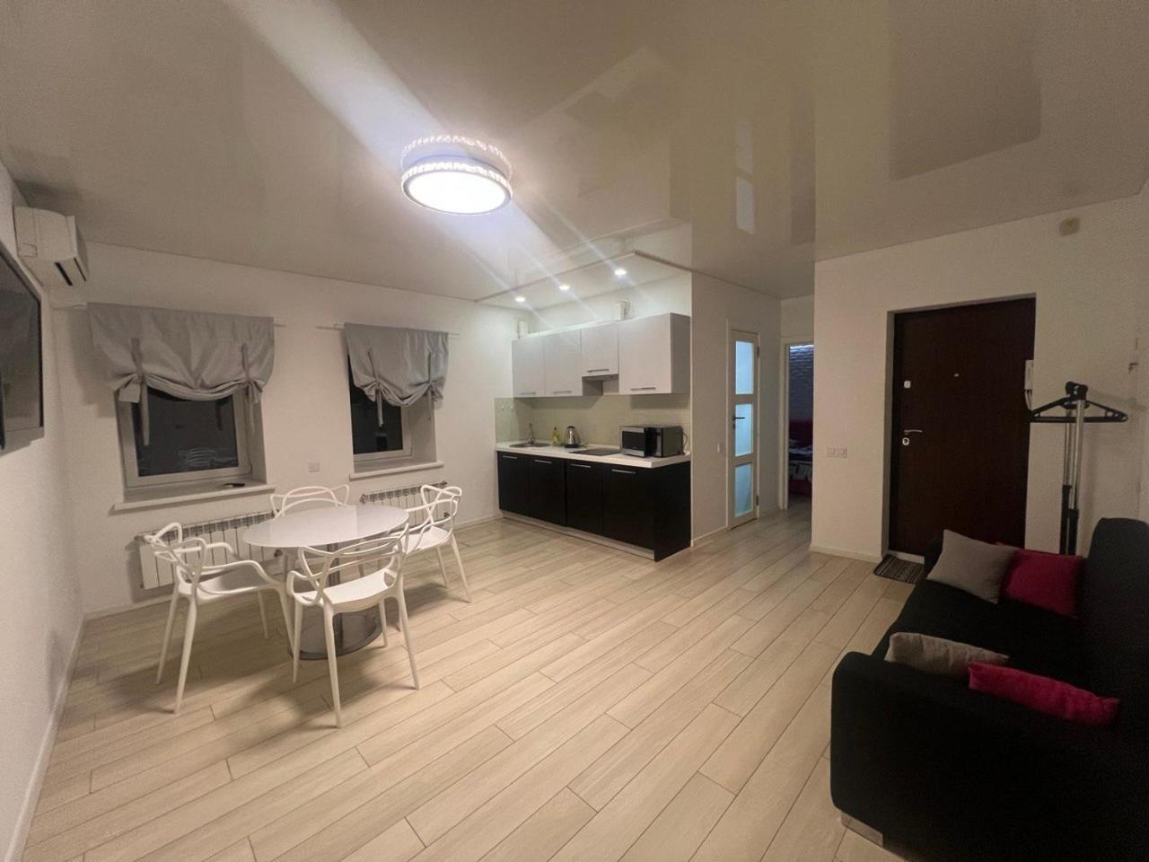 2-Room Luxury Apartment In The Center Kyjev Exteriér fotografie